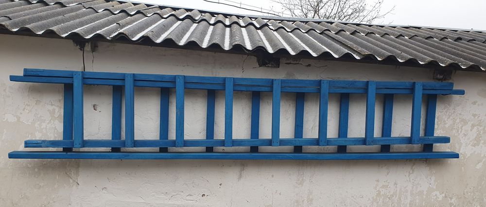 Нова дерев'яна драбина, 3 метра