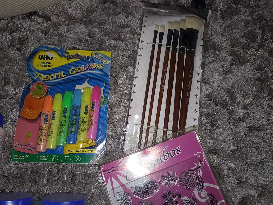 Conjunto de artigos para pintura