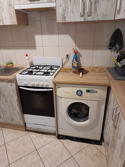 Подобово, центр, в р-ні "Сільпо", документи, затишне розташування.