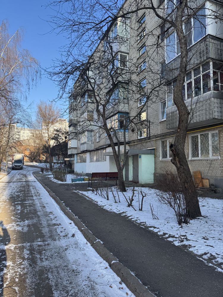 Сдам 1к.кв рядом с метро