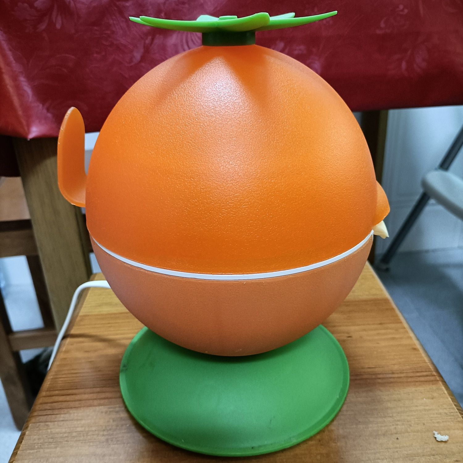 Espremedor de laranja eléctrico