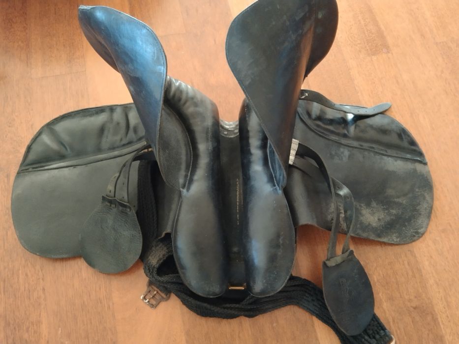 Siodło na konia TOP REIDER Specjal M/L  Krótkie