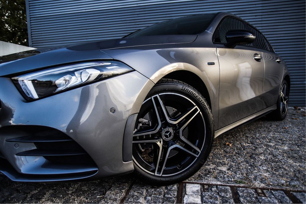 Mercedes-Benz A250e AMG Line Plug-in Hybrid