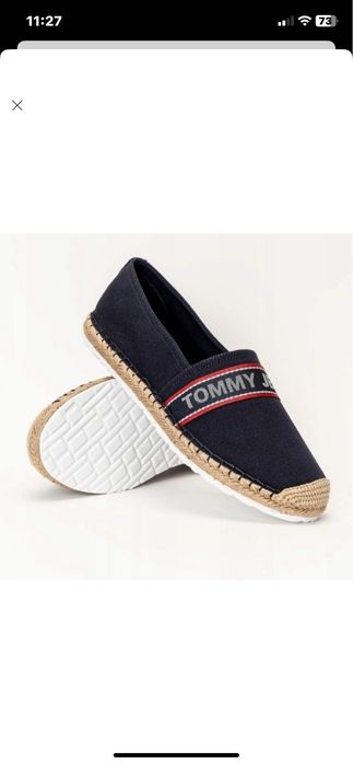 Оригінальні сліпони Tommy Jeans .