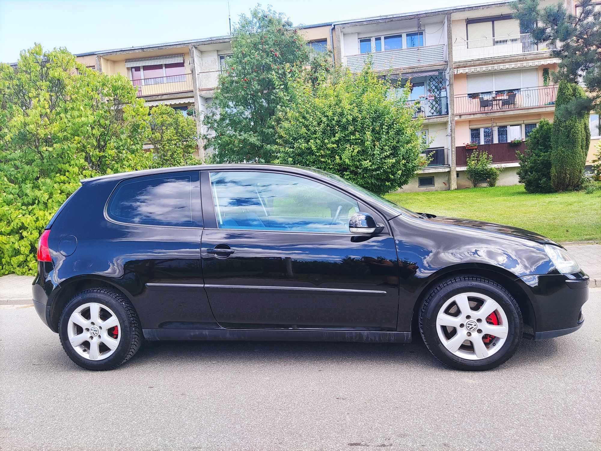 VOLKSWAGEN GOLF 5 / V 2.0 FSi 150KM /  2004R Alu / Klima / Xenon itp.