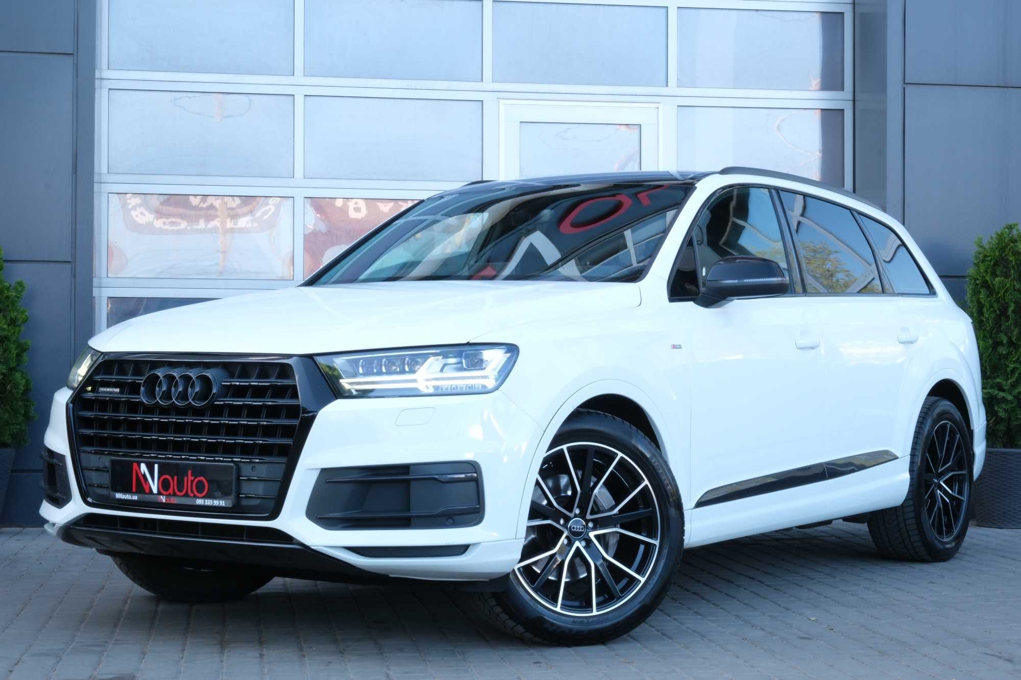 Audi Q7 Автомобиль