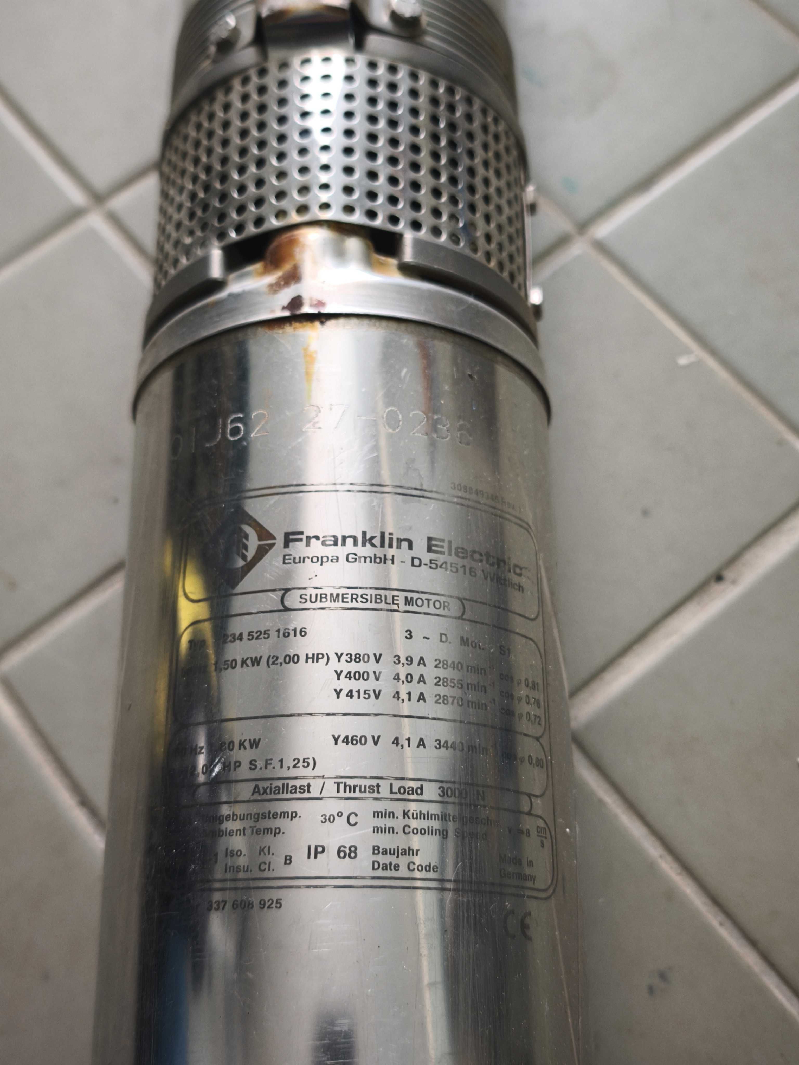 Eletrobomba trifasica com quadro eletrico de nivel