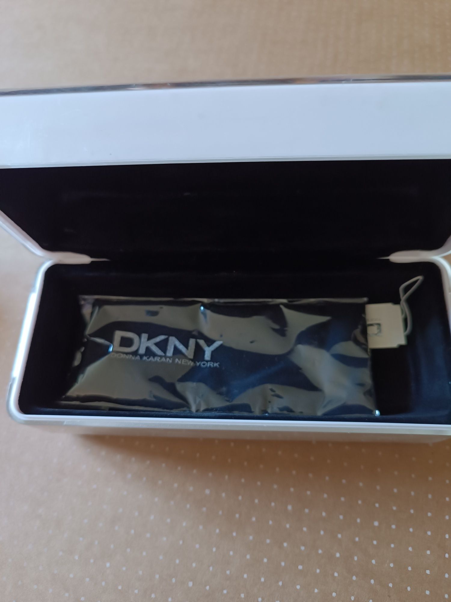 DKNY okulary przeciwsłoneczne