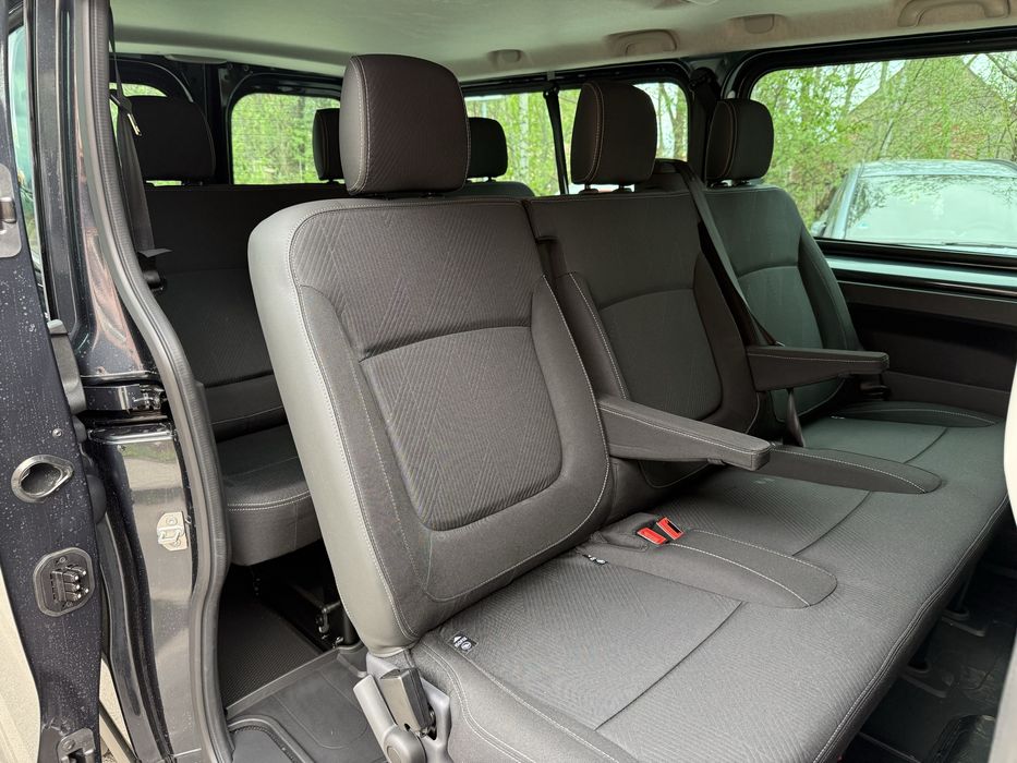Renault Trafic 2.0 DCI Aut . 9-osobowy Navi