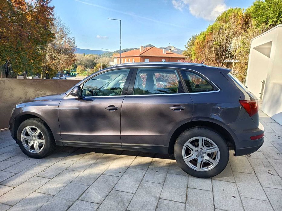 Audi Q5 em muito bom estado