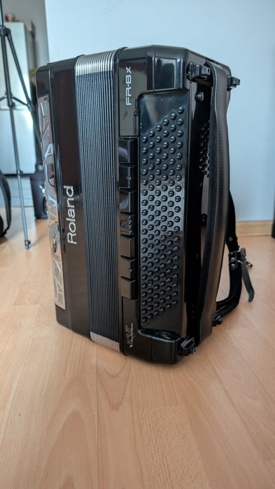 Akordeon Guzikowy Cyfrowy Roland FR-8XB