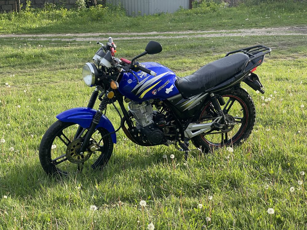 Продам мотоцикл SPARK SR200R-25I