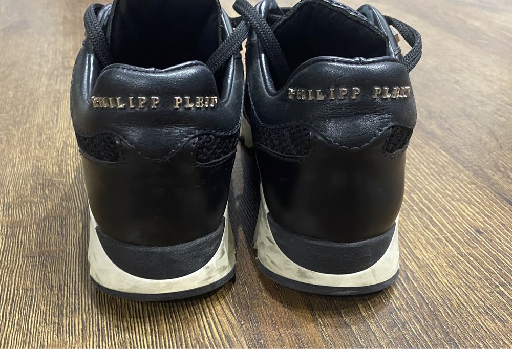 Оригінальні кросівки Philipp Plein