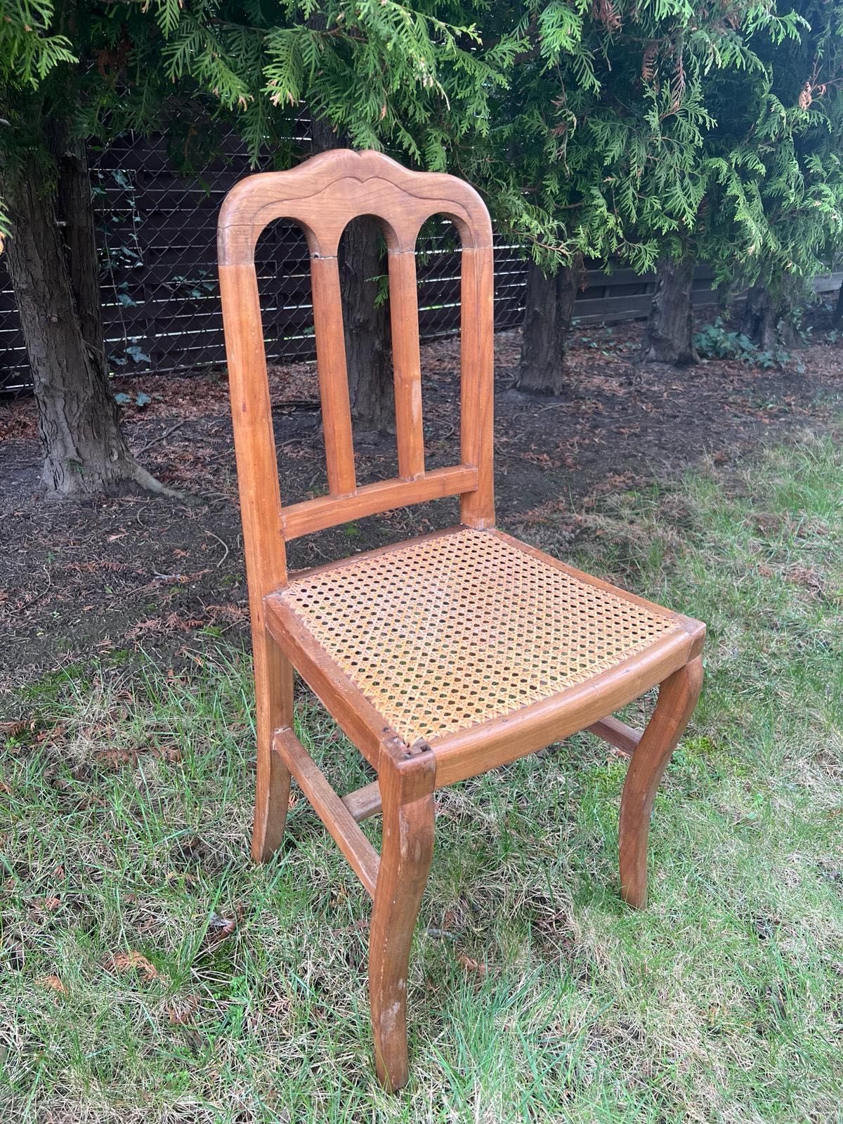 Krzesło krzesła medaliony ludwiki antyki stare drewniane stylowe