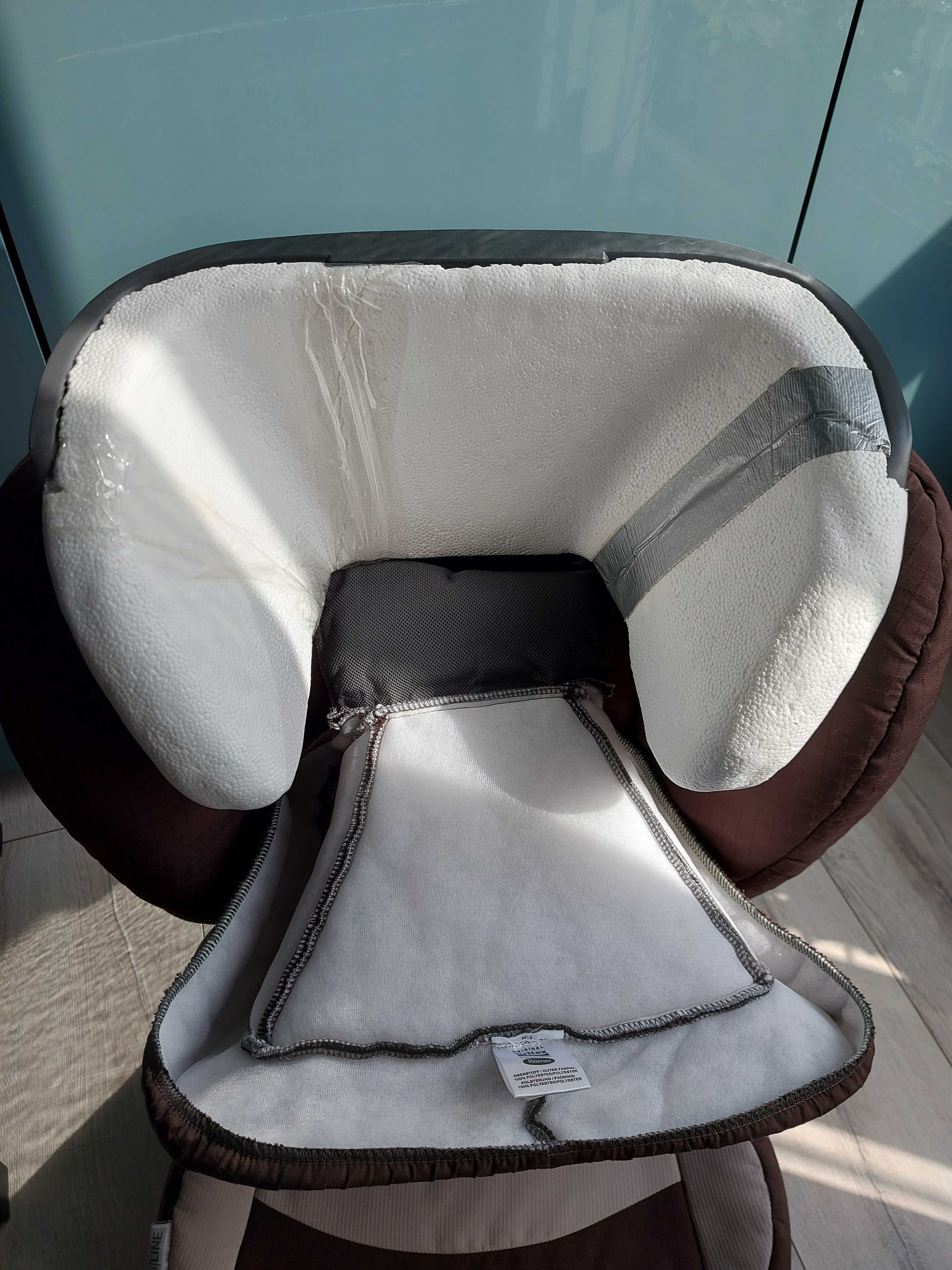 Foteliki  Britex Rőmer 15-36kg plus Graco