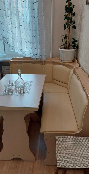 Оренда однокімнатної квартири у Дніпровському р-ні (Зестафонська 4а)