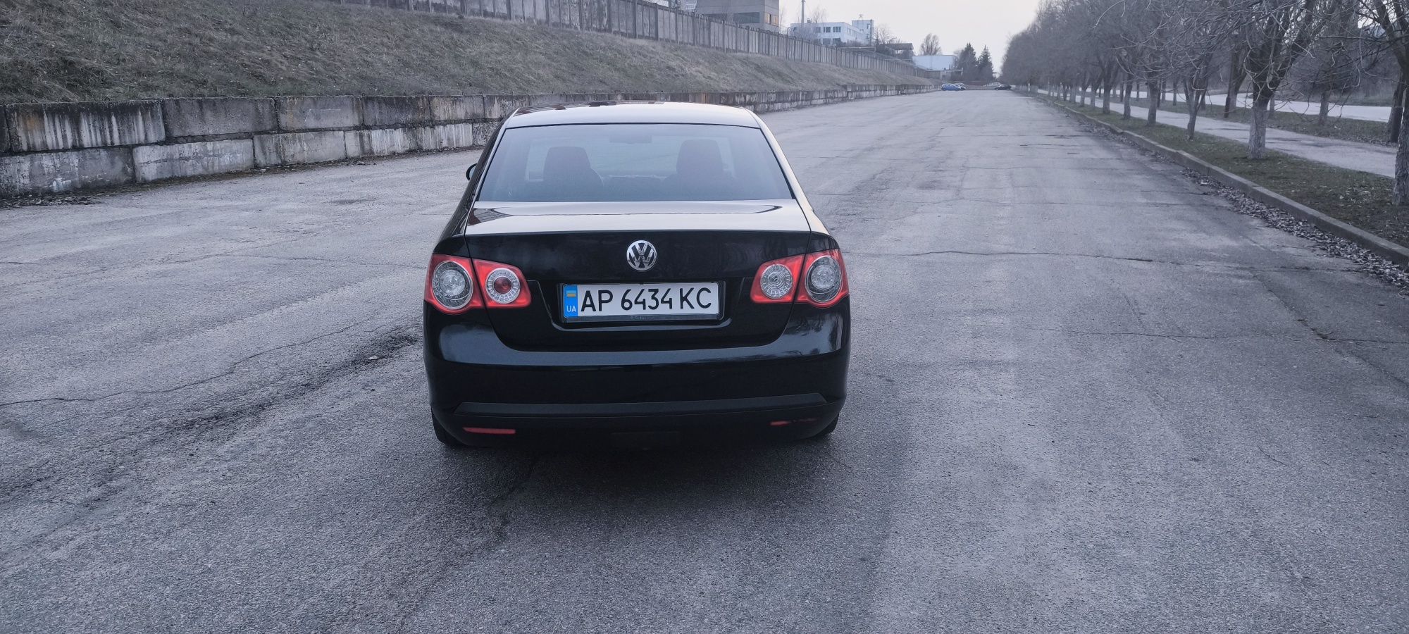 Продам Volkswagen Jetta 2009 года