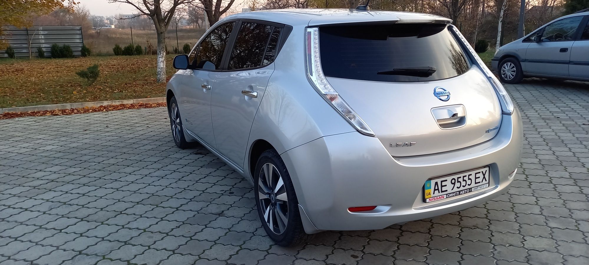 Nissan Leaf SV 24kw 2016. Продам