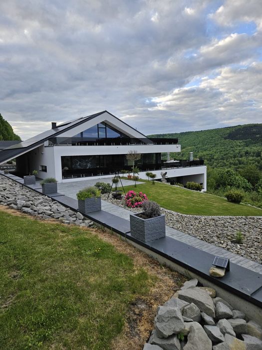 Уникальнейший дом в уникальном месте !Польша , Краков , Мысленице