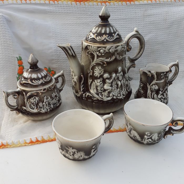 Serviço de chá antigo