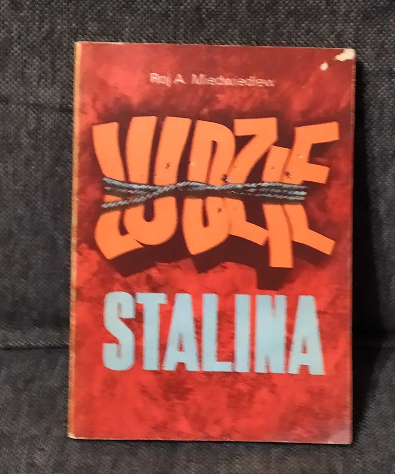 książka Ludzie Stalina
LUDZIE STALINA
AUTOR : A. Miedwiediew