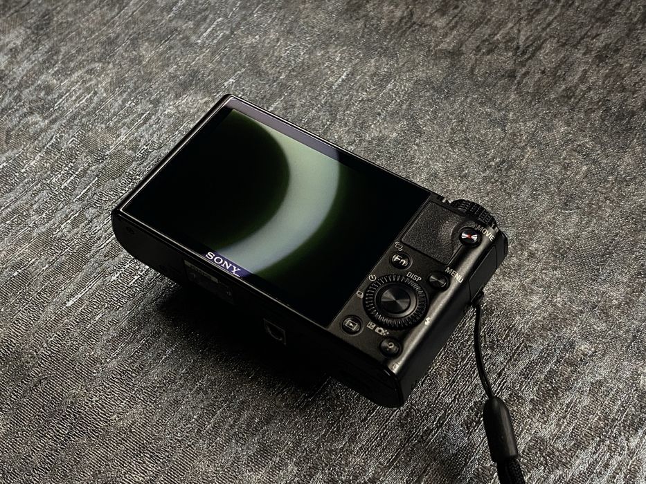 Sony Cyber-shot RX-100 лінза ZEISS ідеальний стан