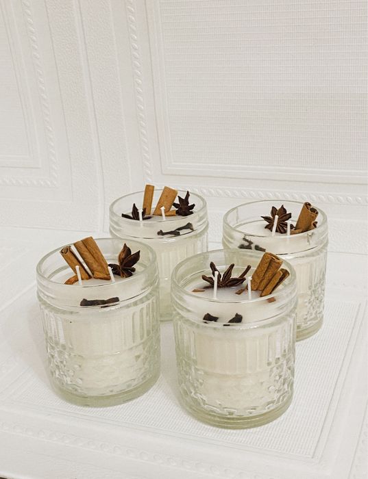 Свічка соєва святкова