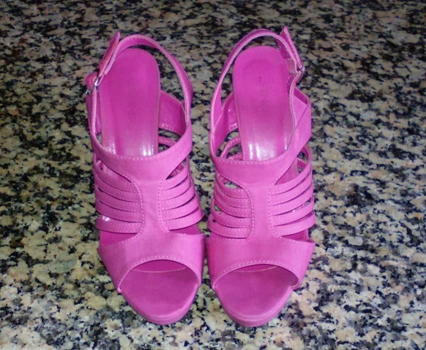 Sandalias Cor de Rosa, Tamanho 38