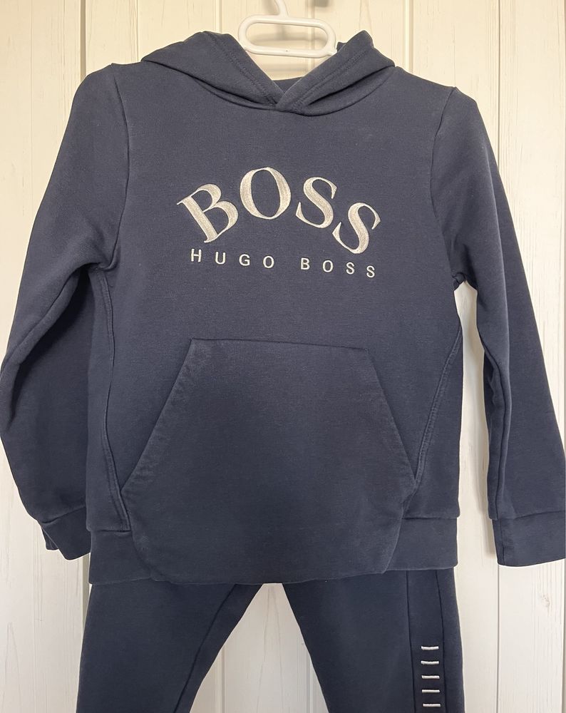 Boss ( оригинал) костюм спортивный хлопок 100% 128 см