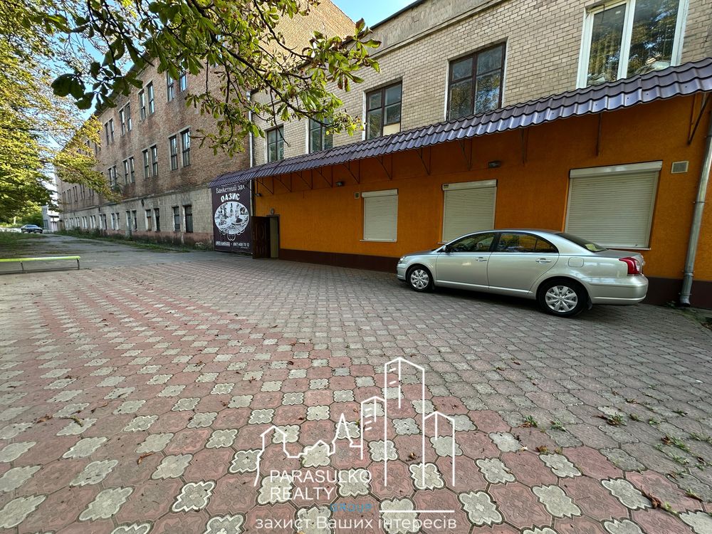 Продам приміщення вільного призначення