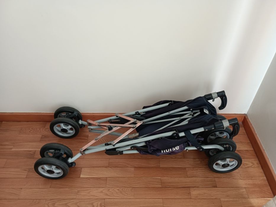 Carrinho bengala para bebé