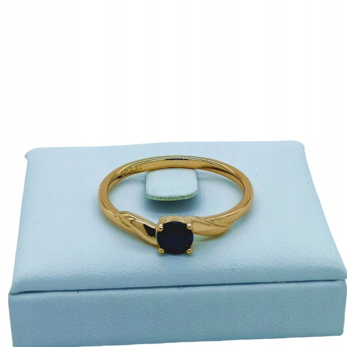 Złoty Pierścionek Czarna Elegancja Us 10 Pl 23 --- P681