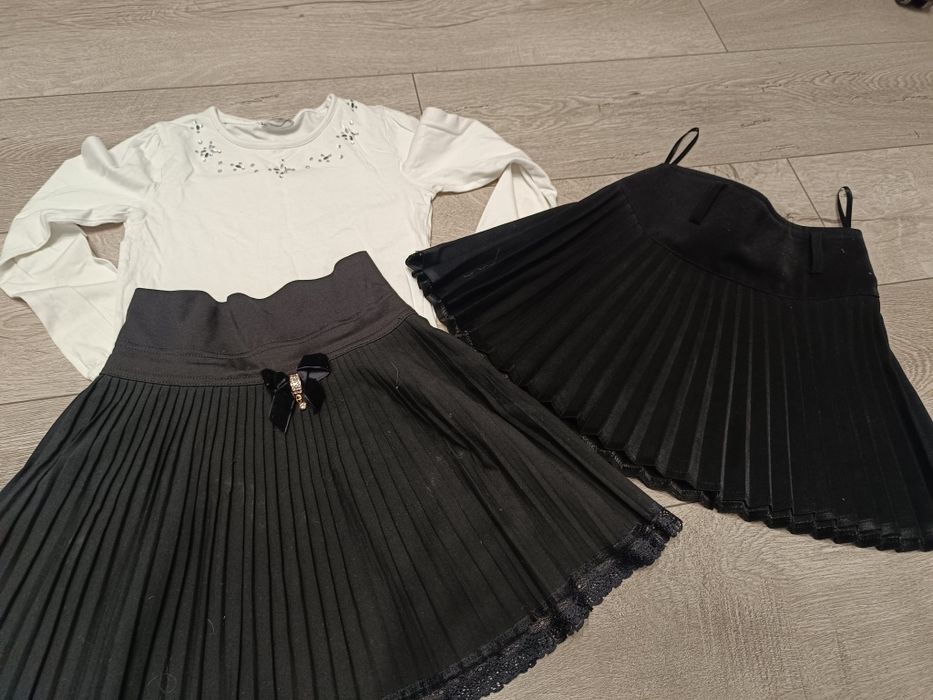 Дуже великий пакунок речей на зріст 128-134