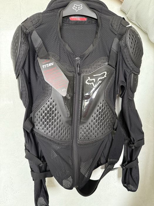 Мотозахист тіла FoxTitanSport чорний XXL