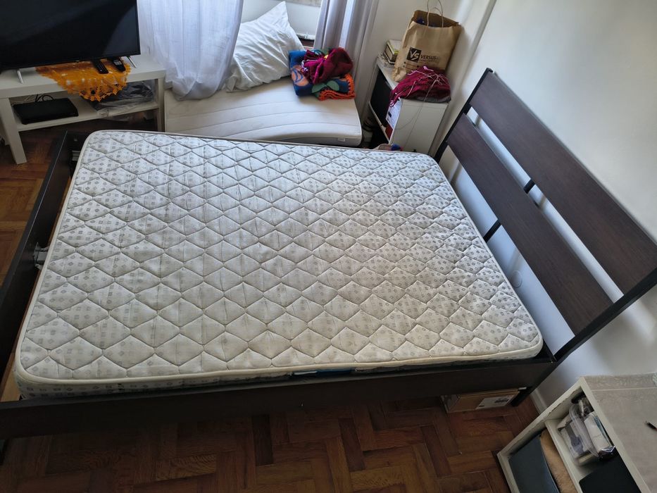 Cama Casal Com Colchão