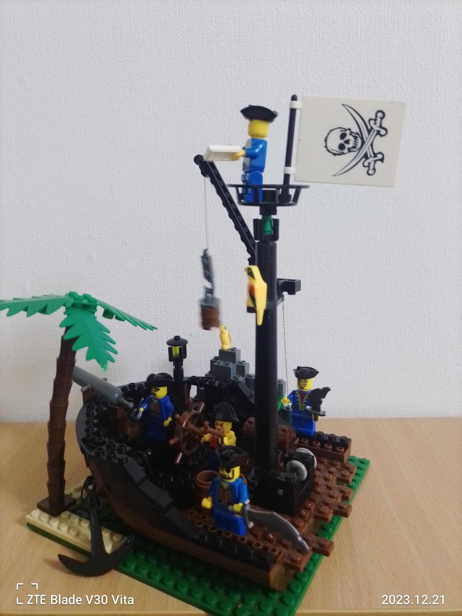 Мега набор конструктора лего БРИКС пираты. Lego.Корабль,база,человечки