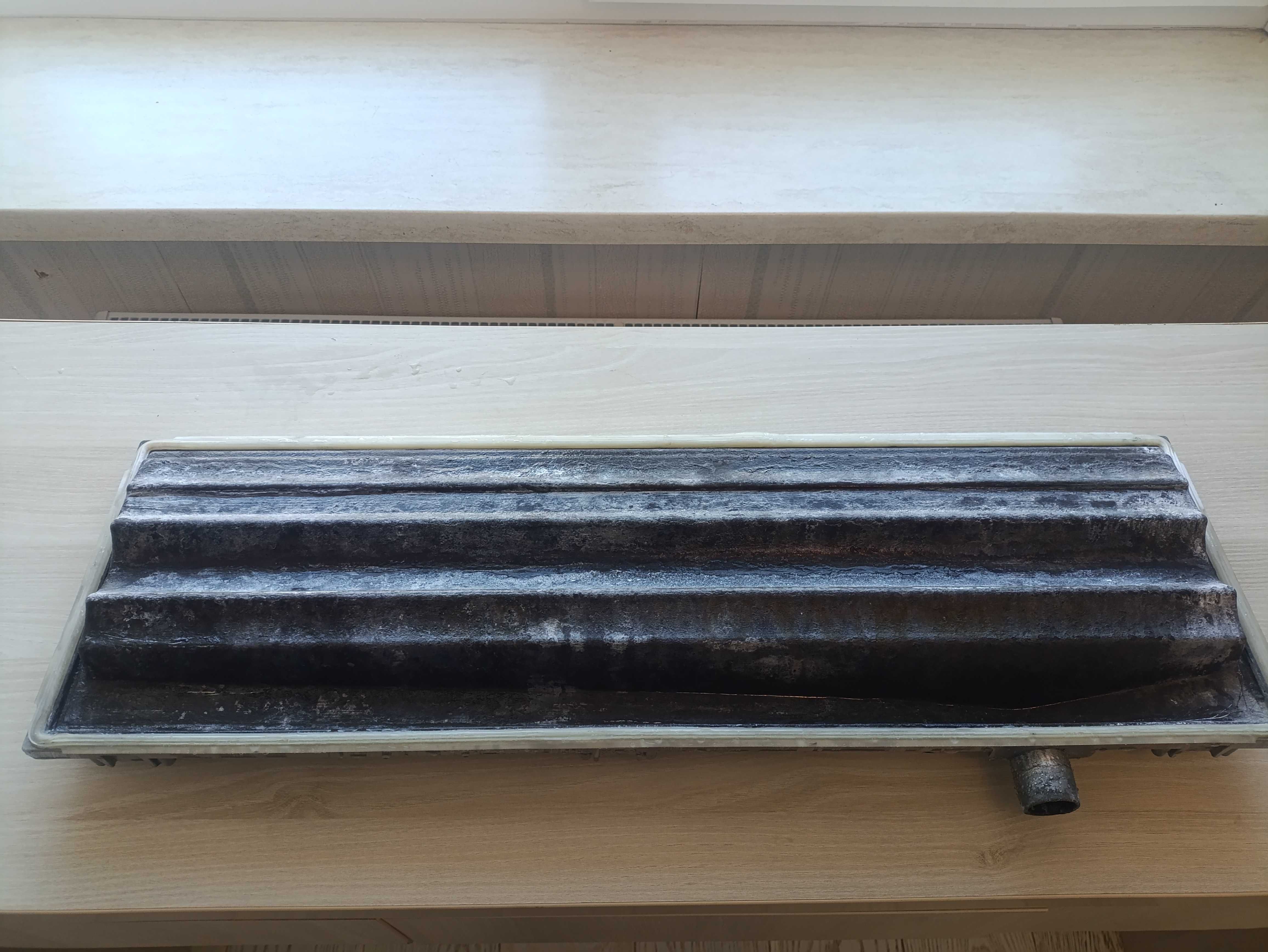 Кришка теплообмінника  і з`єднувальна труба до котла BUDERUS GB112-60W