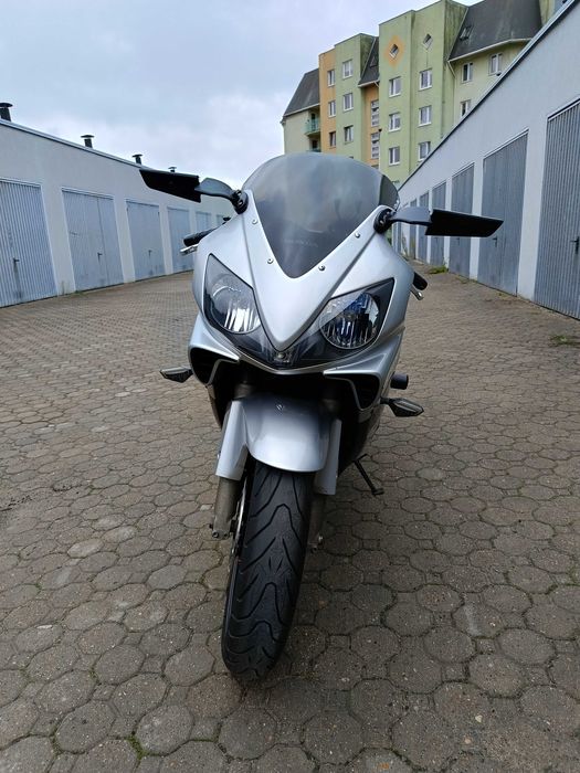 Honda CBR f4isport