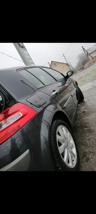 Продам рено меган 2 хэтчбек