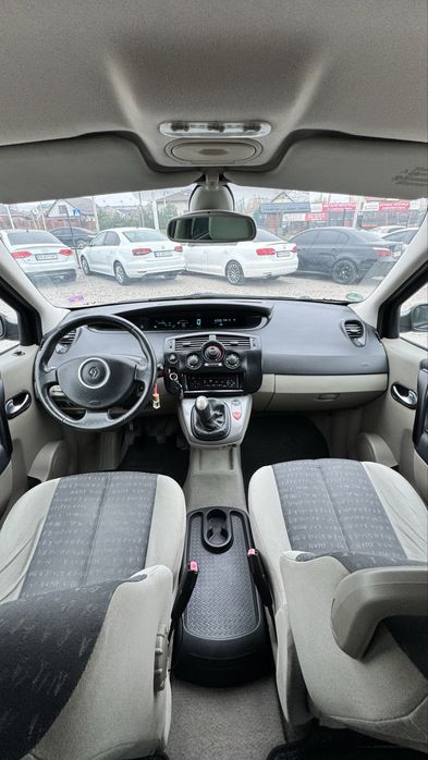 Renault Scenic Рено Сценік II 2003 р 1,6 бенз 5МКПП