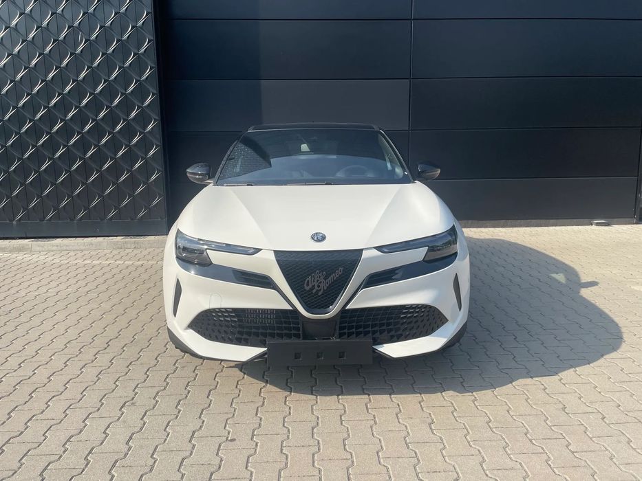 Alfa Romeo Junior Alfa Romeo Junior Ibrida MHEV 1.2 145KM