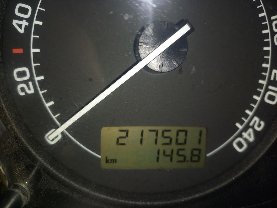 Продаю шкоду октавію тур