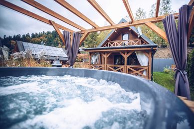 Całoroczne domki. Bieszczady. Balia, jacuzzi.