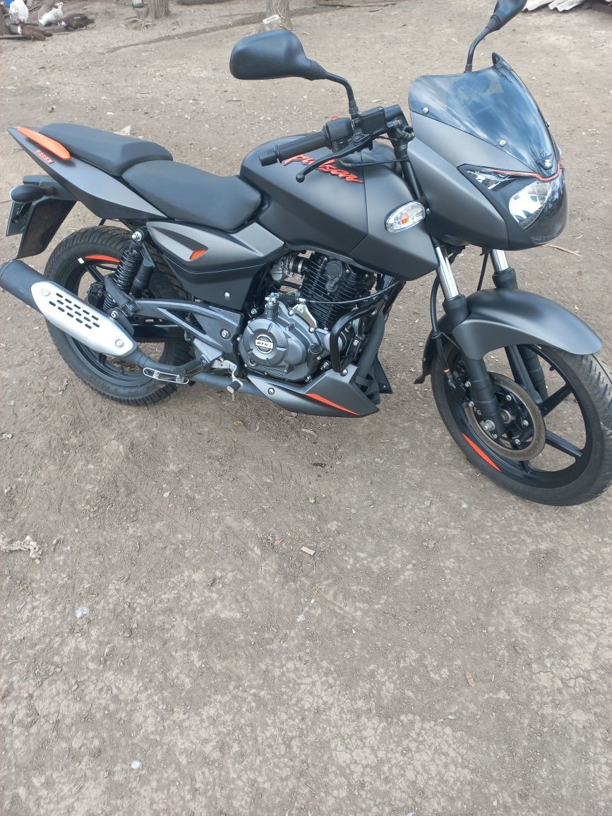 BAJAJ Pulsar 180DTS-l