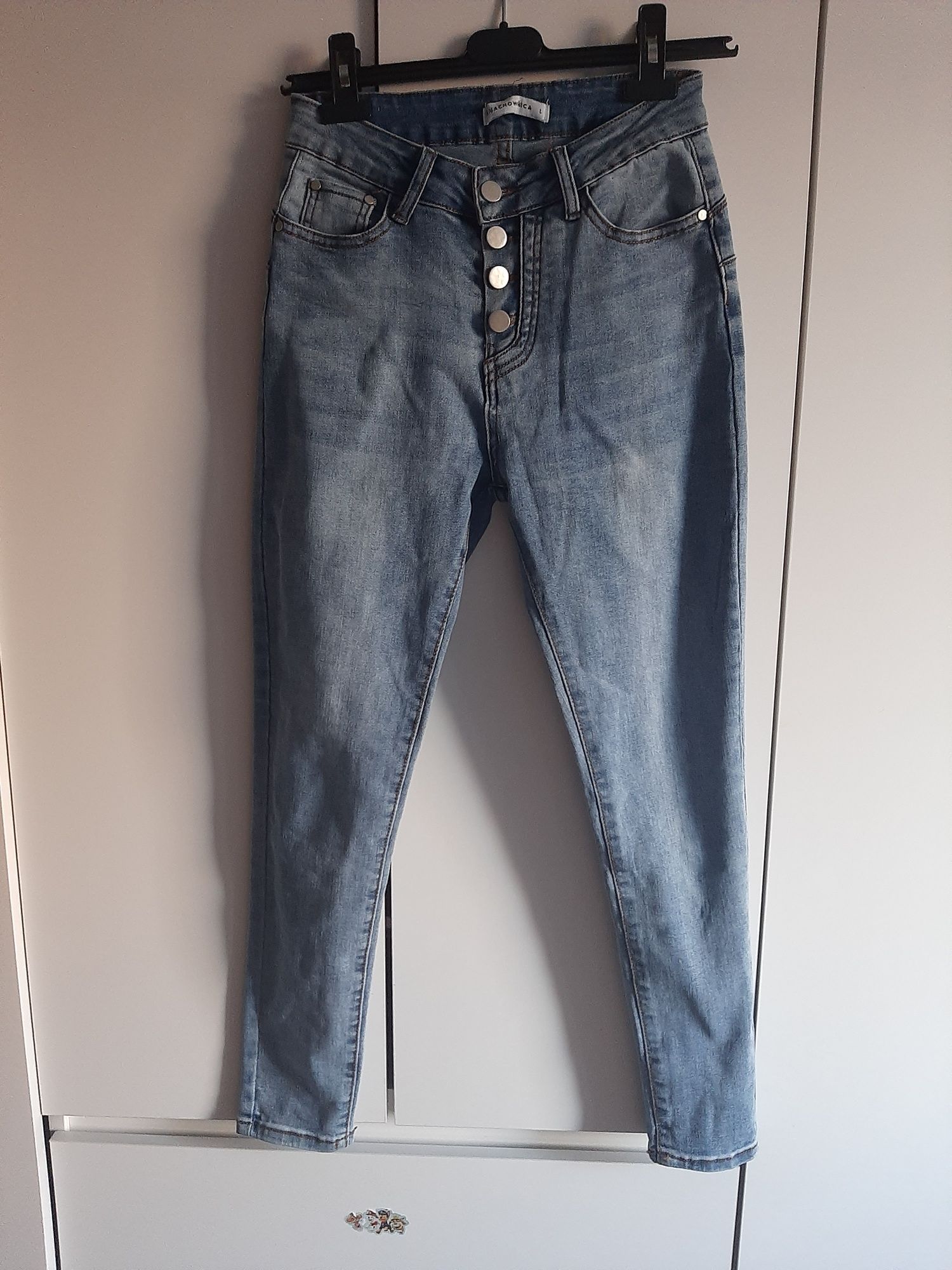 Spodnie jeansowe guzikami elastyczne rozmiar M/L