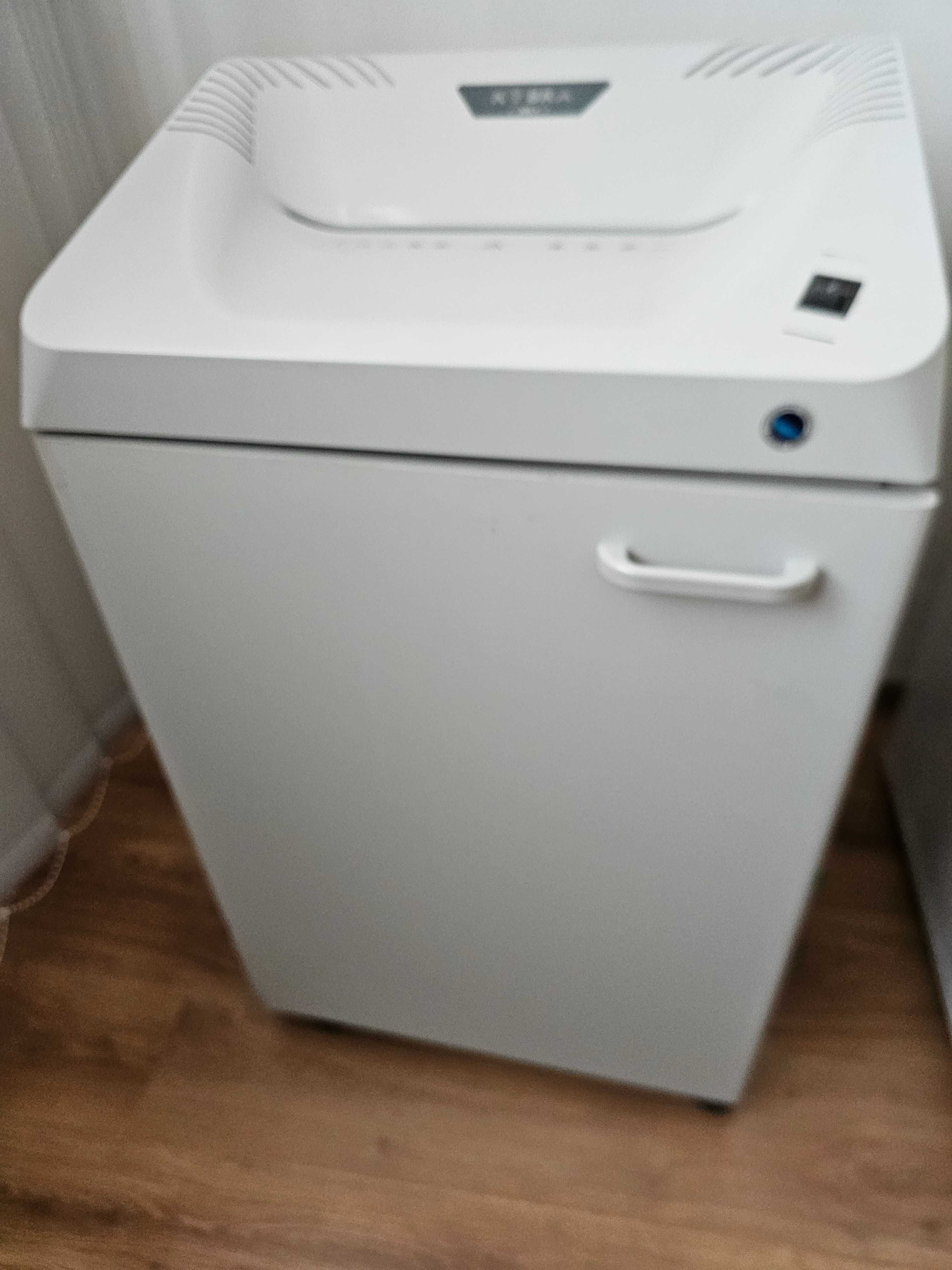 Niszczarka do dokumentów Kobra 300.1 C2 ES