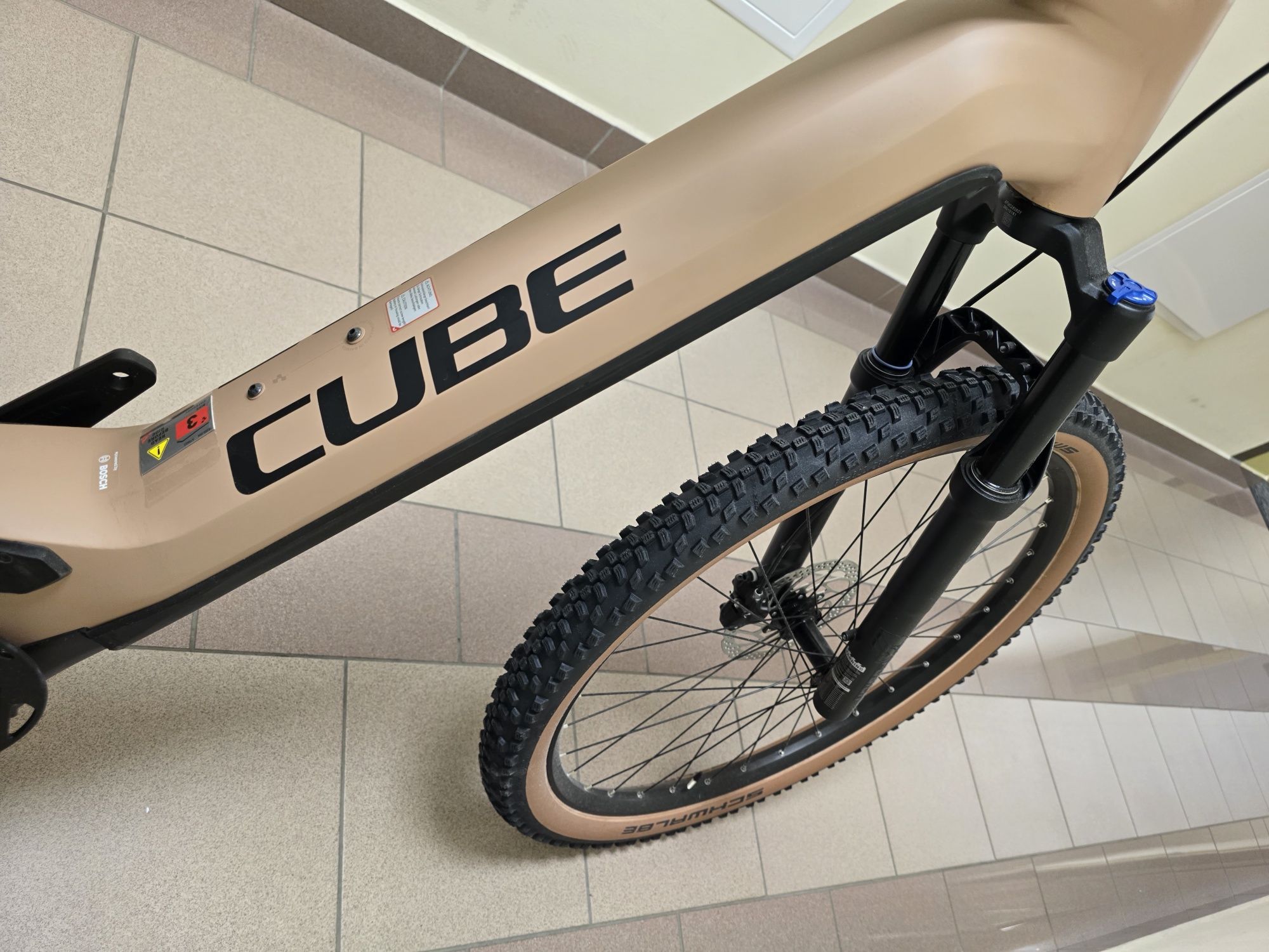 Rower elektryczny Cube Reaction Hybrid Pro 625 W r.Xxl