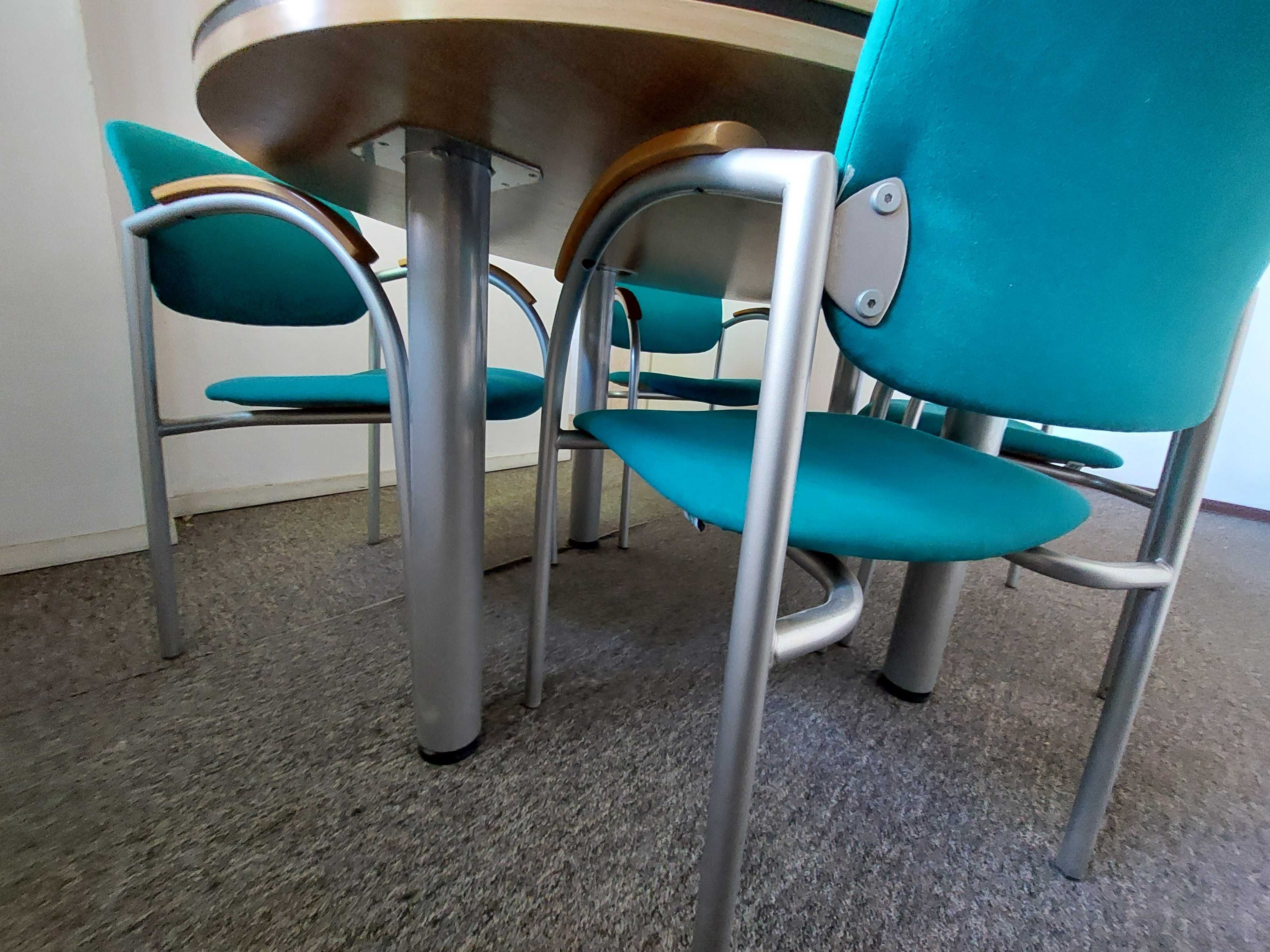 Stół owalny - mebel biurowy