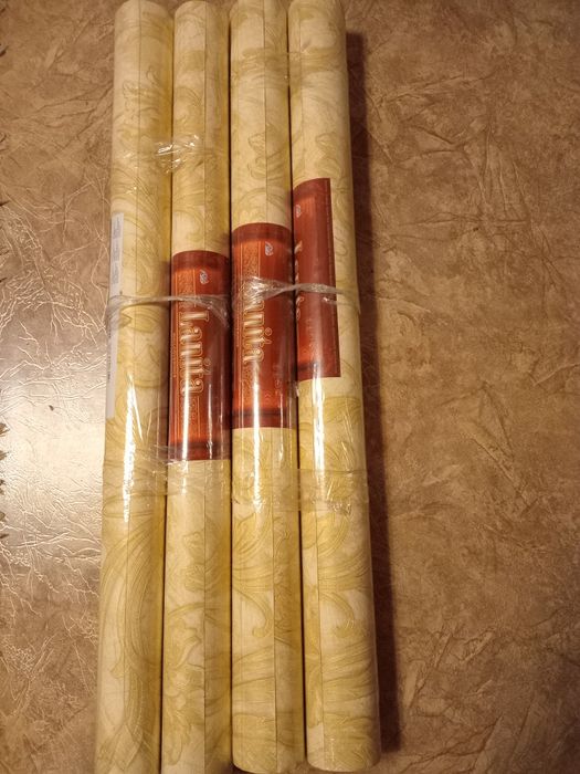 Шпалери вінілові на флізіліновій основі