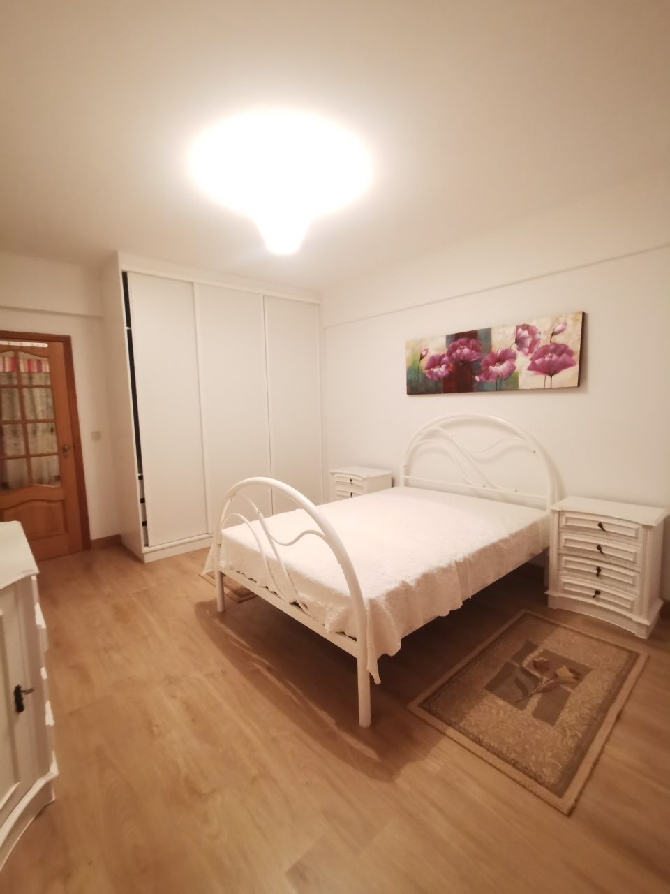 Apartament T4 em muito bom estado sem humidade